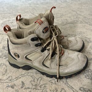 Alpine Design Hiking Boots